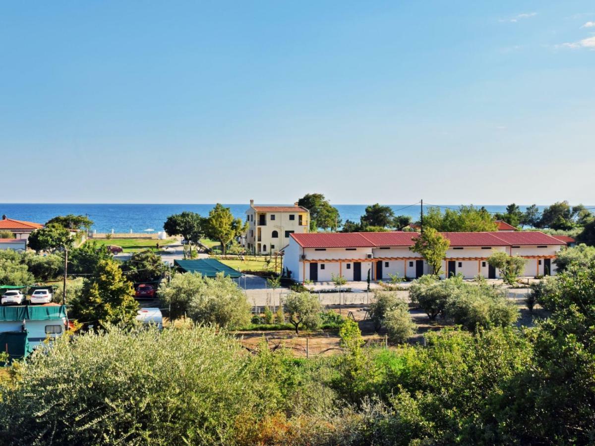 Notos Resort - Tristinika Sithonia โตโรนี ภายนอก รูปภาพ