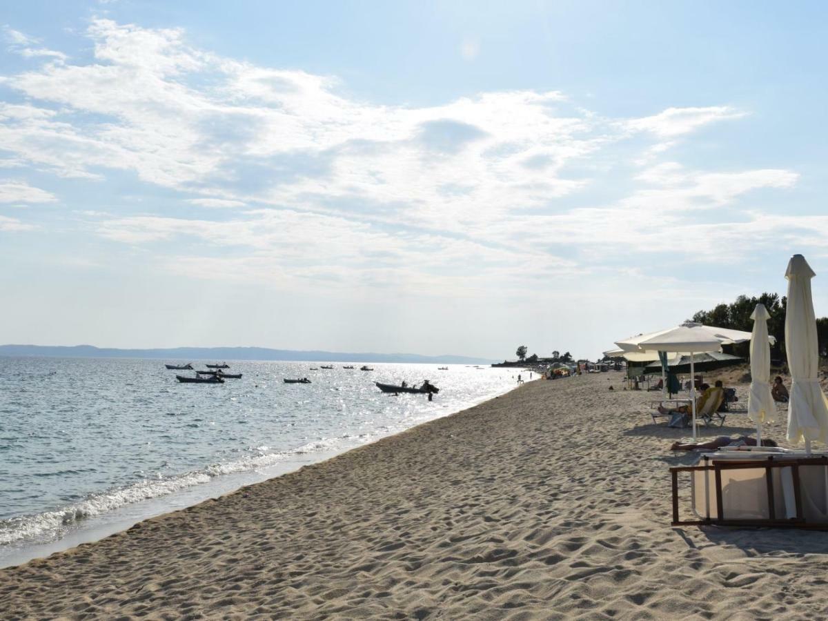 Notos Resort - Tristinika Sithonia โตโรนี ภายนอก รูปภาพ